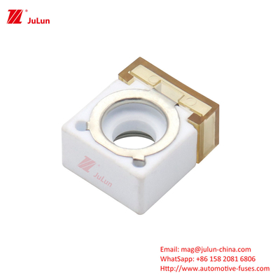 Blown Seat New energy electric vehicle battery fuse holder 58V 50A-300A isolamento com fusível