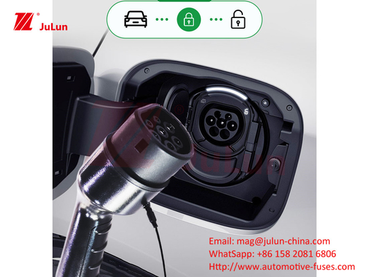 Novo canhão de carregamento de energia canhão de carregamento padrão europeu tipo 2 carregador de veículos elétricos de 7 kW carregador portátil de bordo