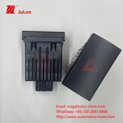 Aplique o botão de alarme de perigo 3U0953235D