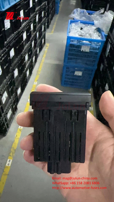 Ligação de luz de alerta BC45-13A350-BA5.