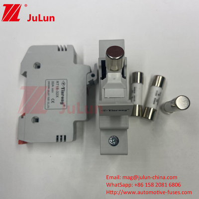 30kA Capacidade de quebra Fusível solar PV / Din Rail Solar Fuse Holder para proteção do módulo