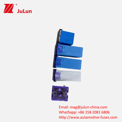 495 Caixa de fusíveis 20A30A40A50A60 Importado Pequeno Automóvel Fusível Quadrado 32V 58V Limpador de cigarros