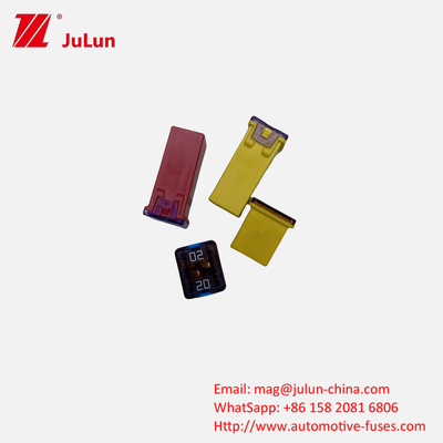 495 Caixa de fusíveis 20A30A40A50A60 Importado Pequeno Automóvel Fusível Quadrado 32V 58V Limpador de cigarros