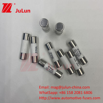 PV 6A 10*38mm AC500/690V Capacidade de quebra TUV Panel Mount Pv String Fuses CE Certificado