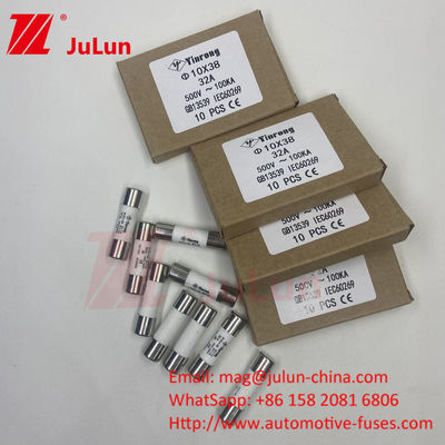 32A 10*38mm 15A 690VDC 1000VDC Painel montado Fusível solar fotovoltaico para proteção robusta de cordas fotovoltaicas