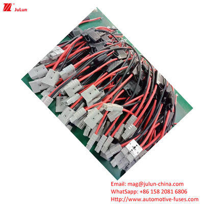 Eu UL Standard Kit de montagem do suporte de fusível automotivo 32V Voltagem nominal para fusíveis em ambientes de funcionamento adversos
