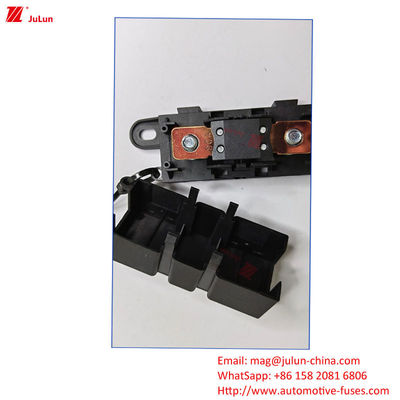 Eu UL Padrão Peças sobressalentes para automóveis Dimensões exteriores Porta-fusível / Caixa de plástico / Casca de nylon Voltagem nominal 32V 48V 72V Automóvel / Veículo elétrico / Motocicleta