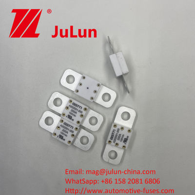 Veículo de cerâmica A202001-400A 150VDC fusíveis Características elétricas 1.0In 4 horas 3.0In 10s Max. Distância do buraco 39mm