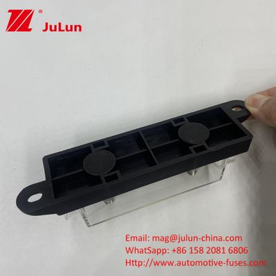 Um suporte de fusível para iates de bateria