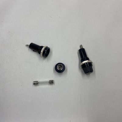Detentor de fusível para soluções de montagem de placas de PCB