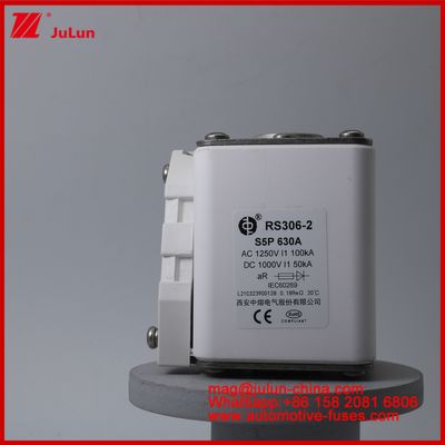 RS306-2 S5P 630A Tração de veículos elétricos quadrados Fusão carémica EV ou HEV Tração de veículos elétricos DC para EV HEV AC1250V 100KA DC1000V 50KA AR