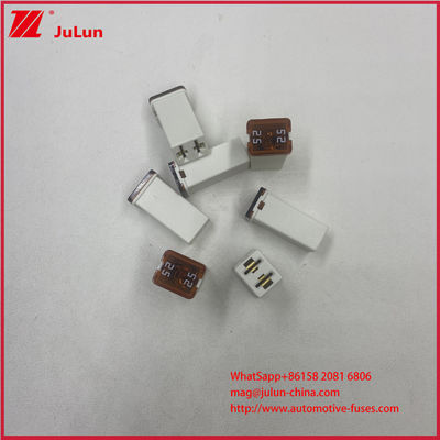 Disjuntores de circuito 32VDC para veículos Mini Fusíveis para carros 25A 32V Terminais Fêmea Plug-in Quadrado Fusível Link Para Carro Veículo 0495025.ZXA