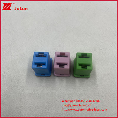 Fusíveis automotivos de lâmina J Case de perfil baixo, sopro médio e lento, corrente nominal 20A 25A 30A 40A 50A 60A Compatibilidade com veículos 0895050.U AUTO 50A 58VDC