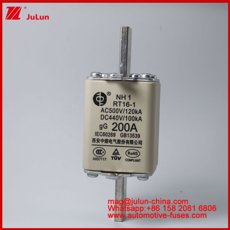 NH1 RT16-1 200A AC500V 120KA DC 440V 100KA Automóvel Cerâmica Auto Fuses Montar lâmina Para veículo EV / HEV Pequeno tamanho Alta proteção de curto-circuito de corrente nominal