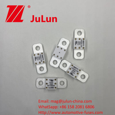 Características elétricas ASTM A202001 300A 150VDC Fusíveis automotivos cerâmicos para equipamentos pesados