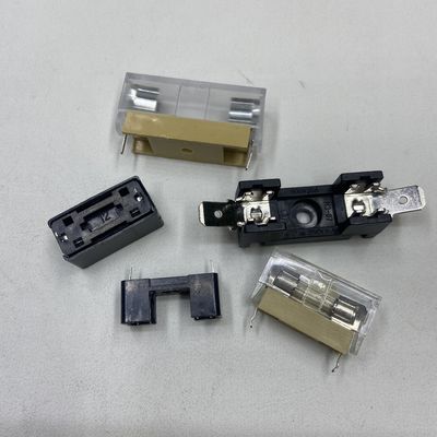 Fusível de suporte 5*20mm Max Voltage 10A 250VDC Fusível cerâmico 6x30mm em PCBA