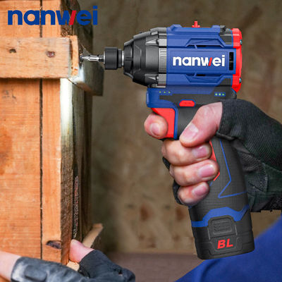 Ferramenta elétrica de perfuração recarregável de 16v sem fio de impacto de 1600rpm Chave 500w de propósito variável Chave de chave de fenda