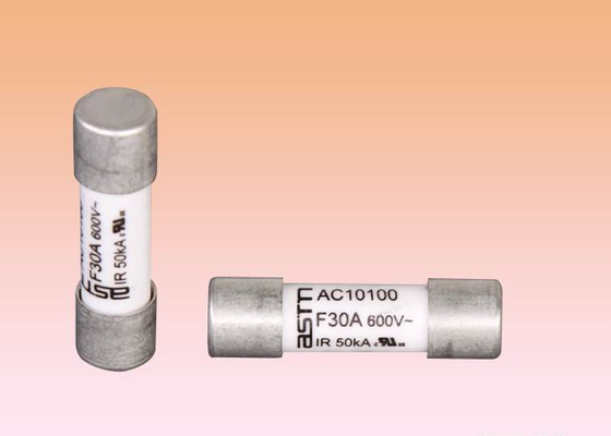 Fusível cerâmico de alta tensão do CCC 600VAC/C.C. 10x38mm